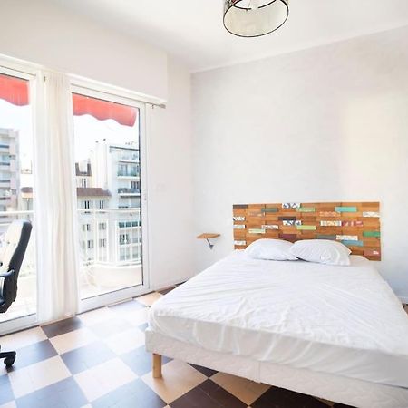 Appartement Avec 4 Chambres Doubles - Proche De La Mer, Des Transports Et De La Promenade Des Anglais Nizza Esterno foto