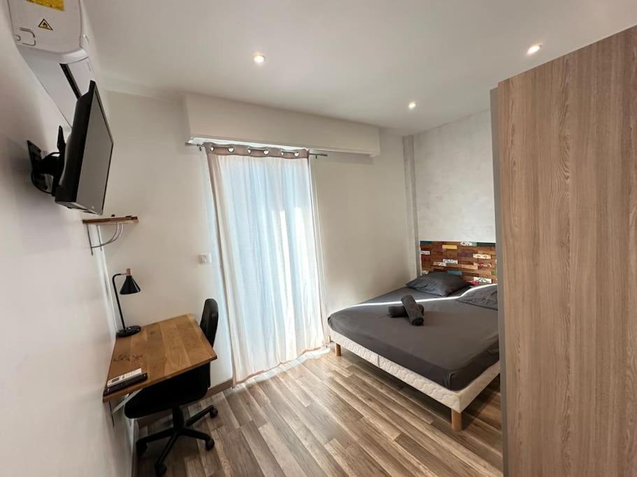 Appartement Avec 4 Chambres Doubles - Proche De La Mer, Des Transports Et De La Promenade Des Anglais Nizza Esterno foto
