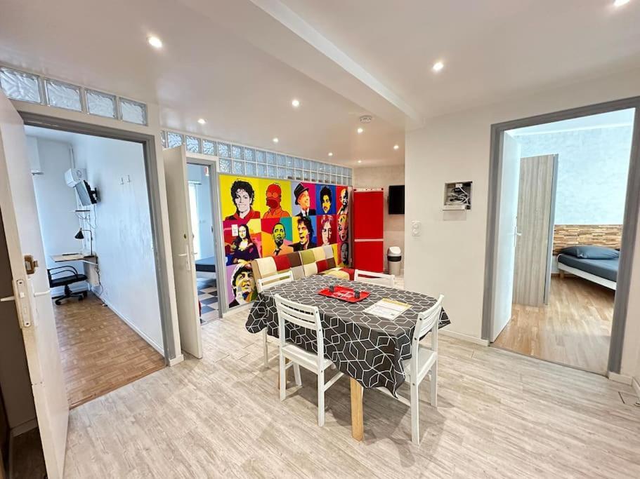 Appartement Avec 4 Chambres Doubles - Proche De La Mer, Des Transports Et De La Promenade Des Anglais Nizza Esterno foto