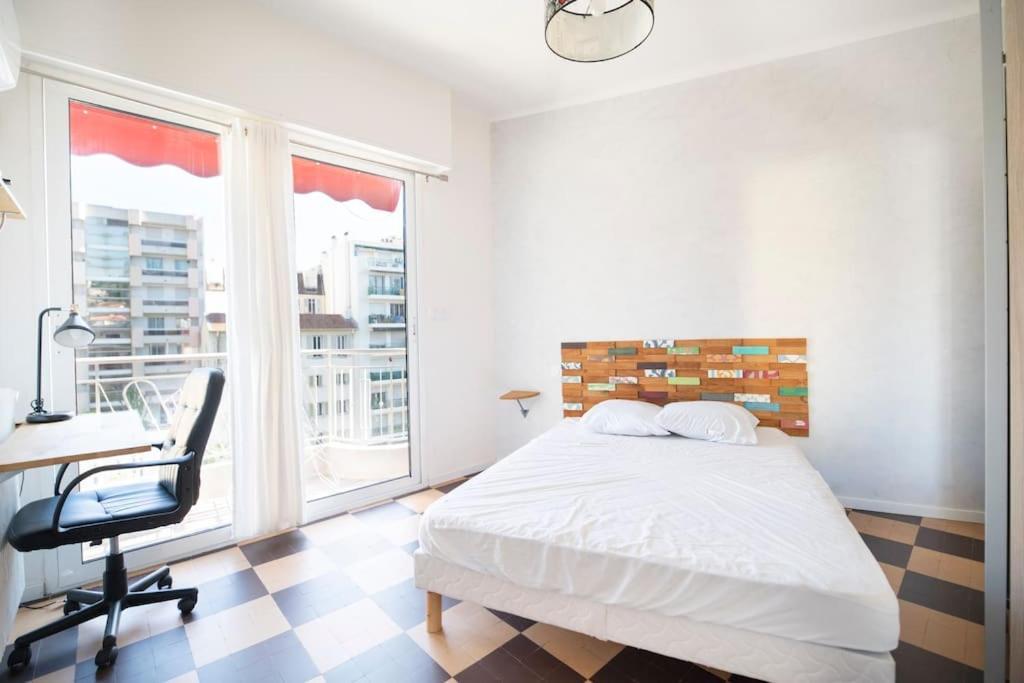 Appartement Avec 4 Chambres Doubles - Proche De La Mer, Des Transports Et De La Promenade Des Anglais Nizza Esterno foto
