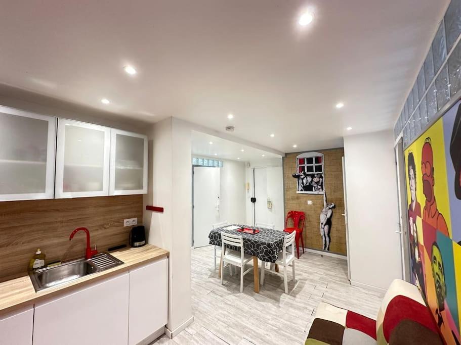 Appartement Avec 4 Chambres Doubles - Proche De La Mer, Des Transports Et De La Promenade Des Anglais Nizza Esterno foto
