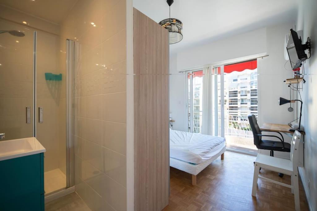 Appartement Avec 4 Chambres Doubles - Proche De La Mer, Des Transports Et De La Promenade Des Anglais Nizza Esterno foto